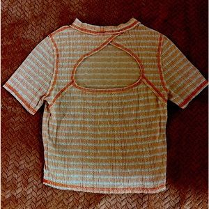 Textured crop top with cut out back very soft!